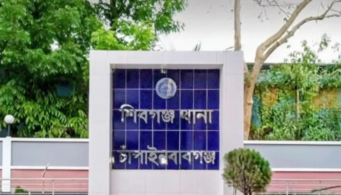 চাঁপাইনবাবগঞ্জে স্ত্রীকে কুপিয়ে হত্যার পর স্বামীর আত্মহত্যা