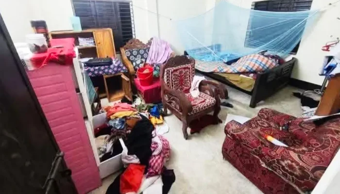 বরিশালে অবসরপ্রাপ্ত পুলিশ সদস্যের বাড়িতে অস্ত্রের মুখে ডাকাতি