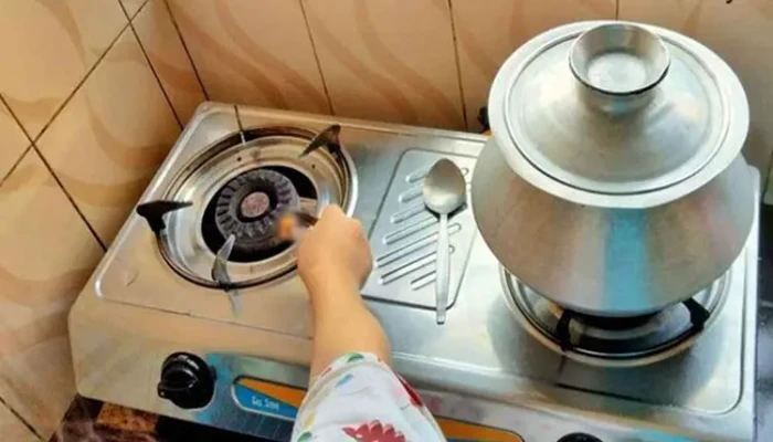 ২০ ঘণ্টা গ্যাস সরবরাহ বন্ধের ঘোষণা