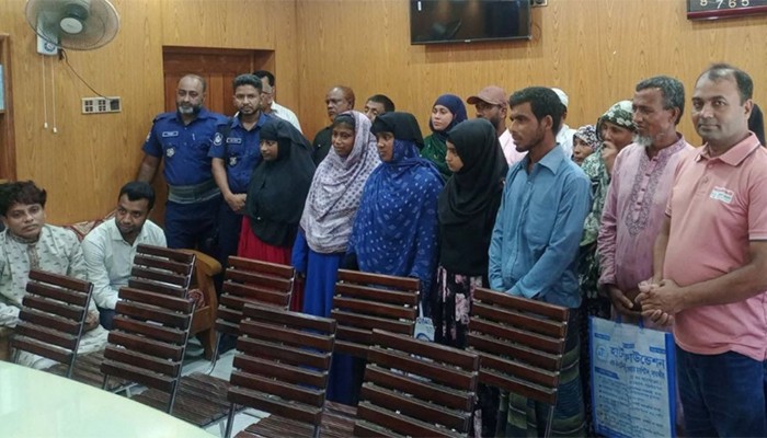 ​এক স্কুলেই ১৩ ছাত্রীর বাল্যবিয়ে, প্রশাসনের কঠোর পদক্ষেপ