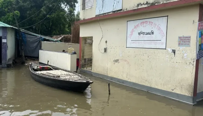 বিপৎসীমার দ্বারপ্রান্তে পদ্মার পানি, প্লাবিত নিম্নাঞ্চল