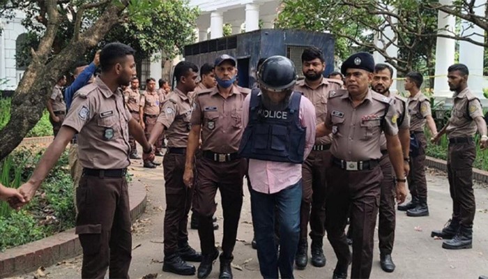 ​বিডিআর হত্যার চার প্রত্যক্ষদর্শীকে পেট চিরে নদীতে ফেলেন জিয়াউল