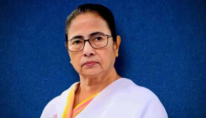 মমতার দলের নাম ও প্রতীক ফ্রিজ করল ভারতের ইসি