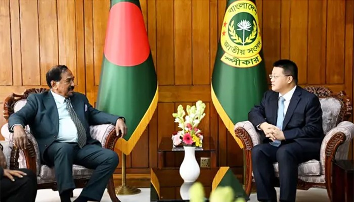 স্পিকারের সঙ্গে ঢাকায় নিযুক্ত চীনের বিদায়ী রাষ্ট্রদূতের সাক্ষাৎ