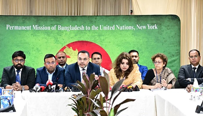 ​বিশ্বমঞ্চে জনস্বার্থ ও দেশের মর্যাদাকে অগ্রাধিকার দিচ্ছেন প্রধানমন্ত্রী