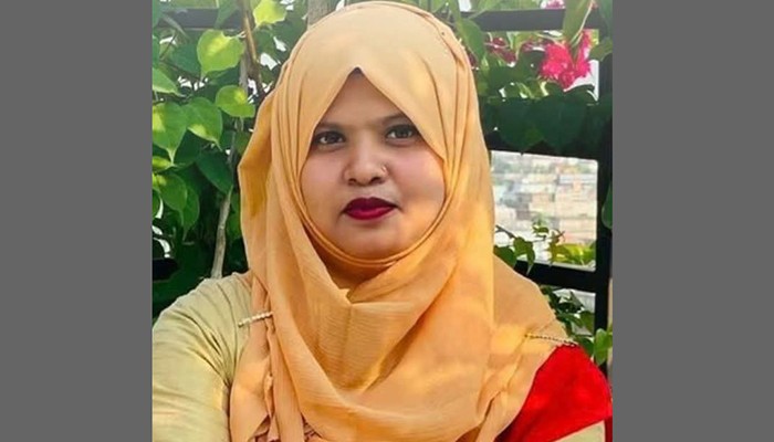 ফেনীতে ছাত্রদল নেত্রীর বিরুদ্ধে সম্পাদক-সাংবাদিকদের চার জিডি