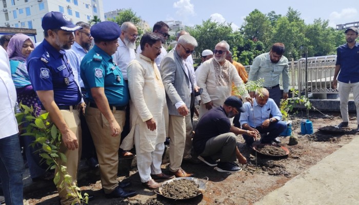 ফারাক্কার প্রভাবে ৫৪ নদী ভরাট হয়েছে