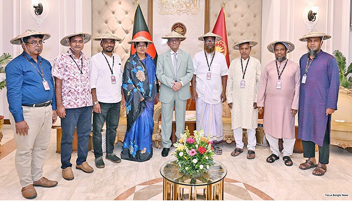 ​জাতীয় পর্যায়ে কৃষকদের কেন্দ্রীয় সংগঠন গড়ে তোলার আহবান