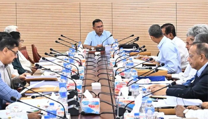 ​উন্নয়ন প্রকল্পে পরামর্শক ব্যয় কমানোর নির্দেশ প্রধানমন্ত্রীর