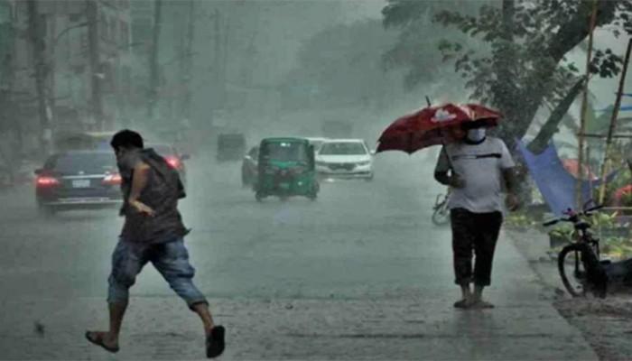 ​দেশের দুই অঞ্চলে ঝড়-বৃষ্টির আভাস, নদীবন্দরে সতর্ক সংকেত