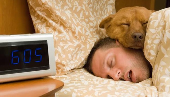 ​সাপ্তাহিক ছুটির অতিরিক্ত ঘুমে কি সারা সপ্তাহের ঘাটতি পূরণ সম্ভব?