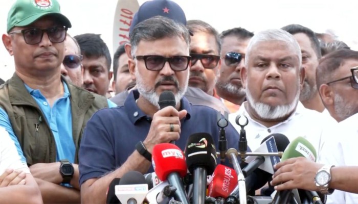 যেকোনো মূল্যে ফুটপাত দখল মুক্ত করা হবে: ডিএনসিসি প্রশাসক