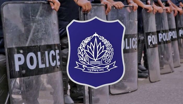 ​রাতে পুলিশ সদস্যদের একা চলাচল না করতে নির্দেশ