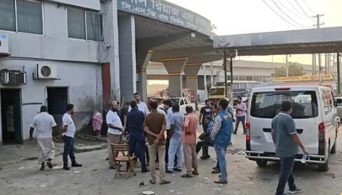 কৃত্রিম গ্যাস সংকট তৈরি: গাজীপুরে ৬ সিএনজি স্টেশনে জরিমানা