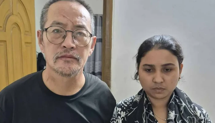 সাভারে মদ তৈরির কারখানা থেকে চীনা নাগরিকসহ নারী গ্রেপ্তার
