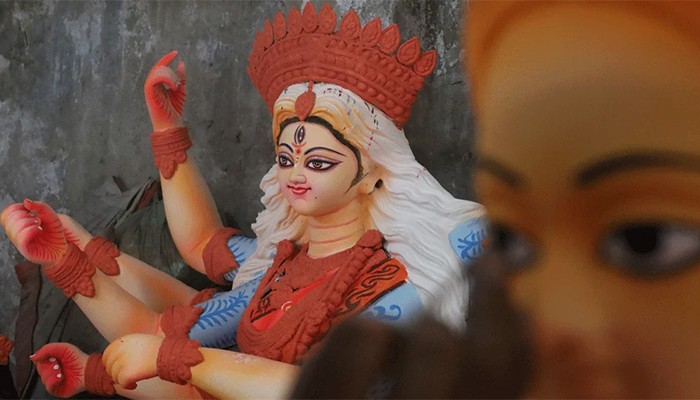 ​আজ দেবীর বোধন, কাল থেকে শুরু শারদীয় দুর্গোৎসব