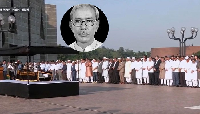 ​দক্ষিণ প্লাজায় আব্দুল হাইয়ের প্রথম জানাজা সম্পন্ন, প্রধানমন্ত্রীর শ্রদ্ধা