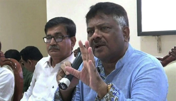 ​হিন্দু ভাই-বোনরা বুক উঁচু করে চলবেন, পাশে আছি: হুইপ দুলু
