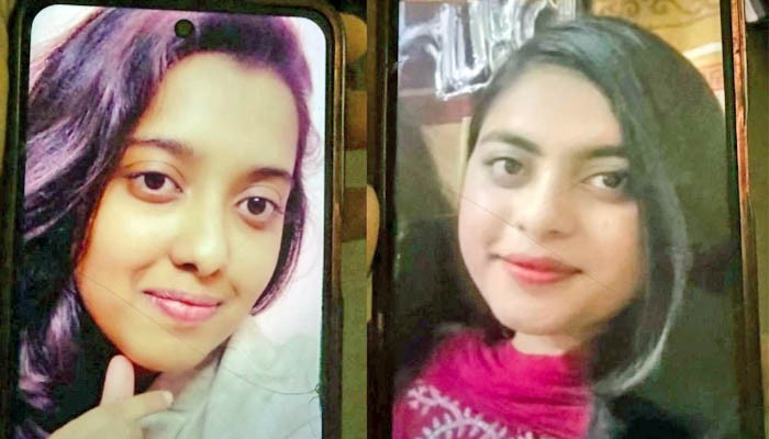 টয়লেটে আশ্রয় নিয়েও শেষ রক্ষা হলো না