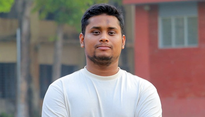 ​সালাহউদ্দিন আহমদের ব্যর্থতার বলি হতে হবে ইশরাকদের: হাসনাত