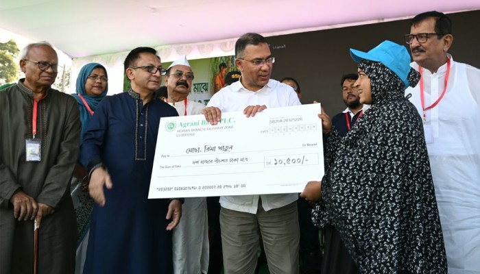 ​আখচাষীদের ১২ কোটি টাকা প্রণোদনা দিলেন প্রধানমন্ত্রী