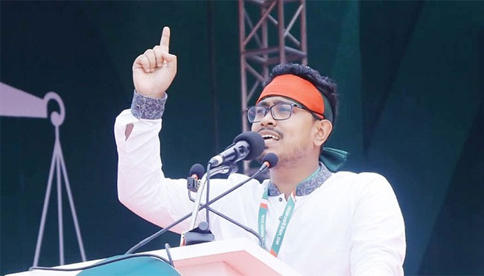 বিএনপি ও আওয়ামী লীগের মধ্যে সমঝোতা হয়েছে: সাদিক কায়েম