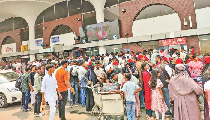 সৌদি আরবে বিমান চলাচলে বিধিনিষেধ: ১৪১ ফ্লাইট বাতিল