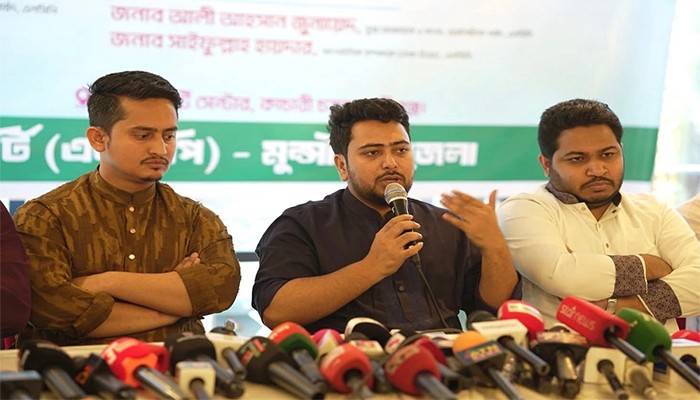 ​ড্রাইভার পরিবর্তন হয়েছে, কিন্তু মেশিনটা হয়নি: নাহিদ ইসলাম