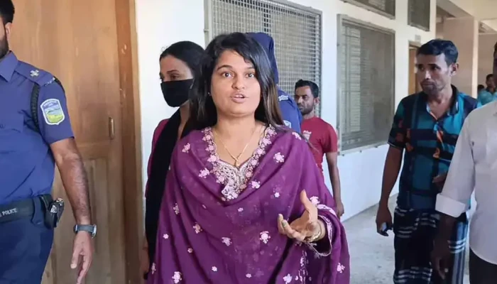 ফেসবুক লাইভে সরকারের সমালোচনা, জামিন পেলেন সেই নারী