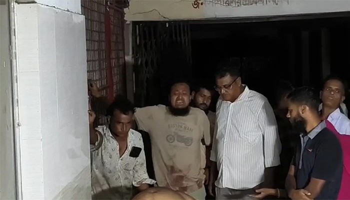 পাবনায় আ.লীগ ও শ্রমিক দলের দুই নেতাকে গুলি করে হত্যা