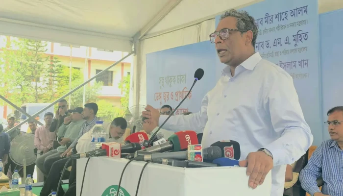 ১৫ শ গাড়ি নিয়ে লং ড্রাইভ বাদ দিন : বিরোধী দলকে স্বাস্থ্য প্রতিমন্ত্রী